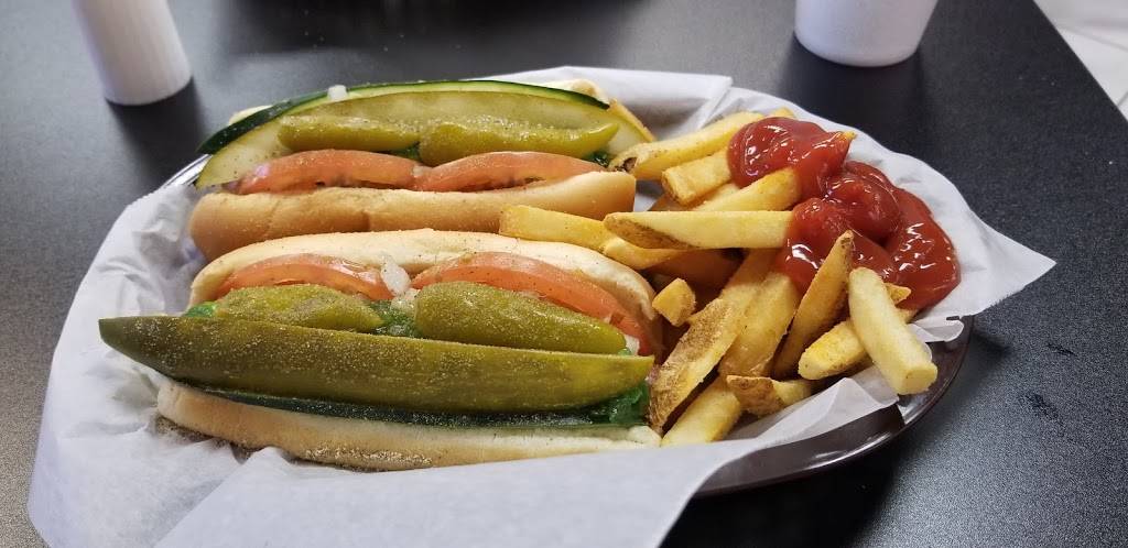 Flub A Dub Chubs | restaurant | 3021 N Broadway, Chicago, IL 60657, USA | 7738576500 OR +1 773-857-6500