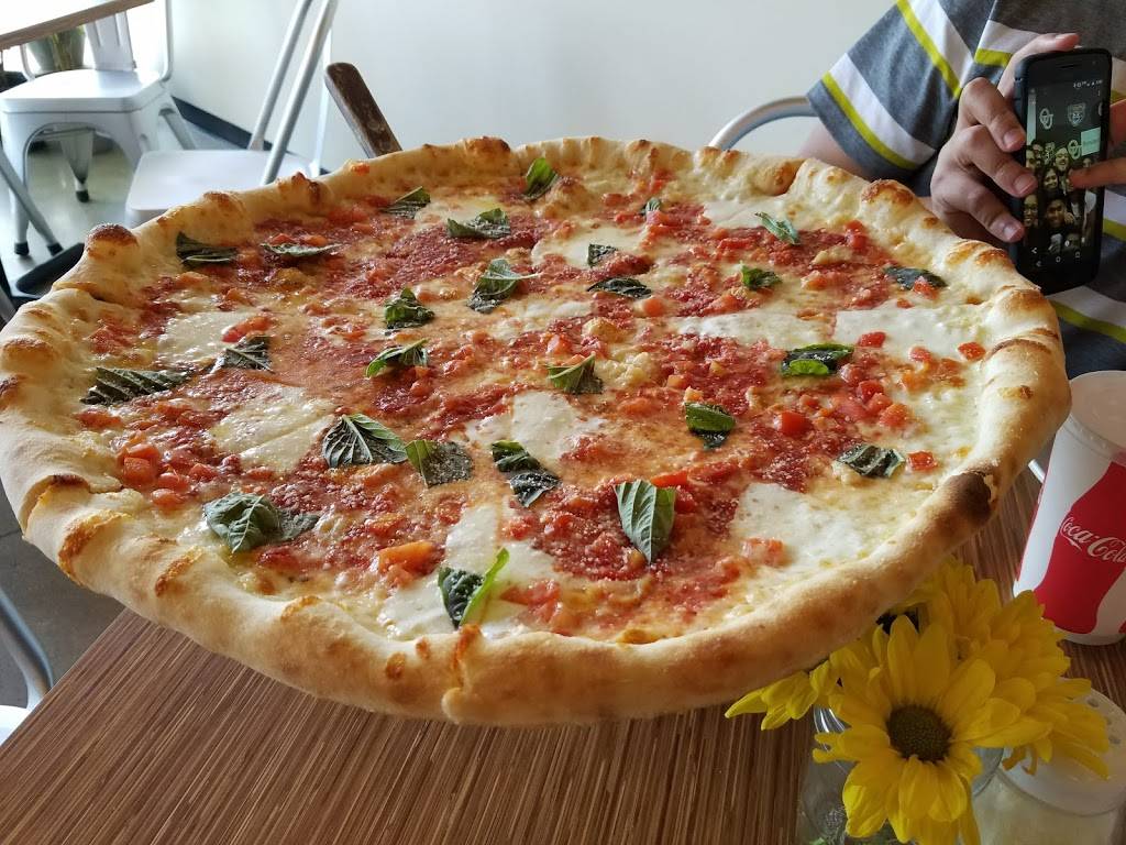 112 Pizzeria Bistro | restaurant | 2528 S Adams Rd, Rochester Hills, MI 48309, USA | 2482896164 OR +1 248-289-6164