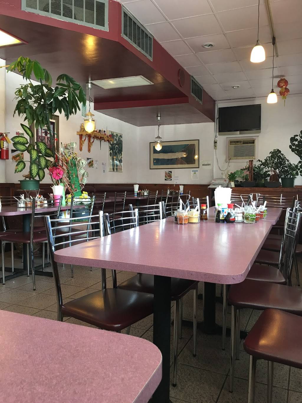 Siam Sunset | restaurant | 5265 Sunset Blvd, Los Angeles, CA 90027, USA | 3234678935 OR +1 323-467-8935