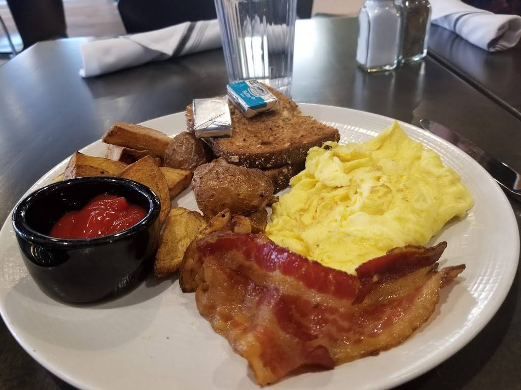 The Kitchen Counter | restaurant | 231-239 Pearl St NW, Grand Rapids, MI 49503, USA | 6167766428 OR +1 616-776-6428