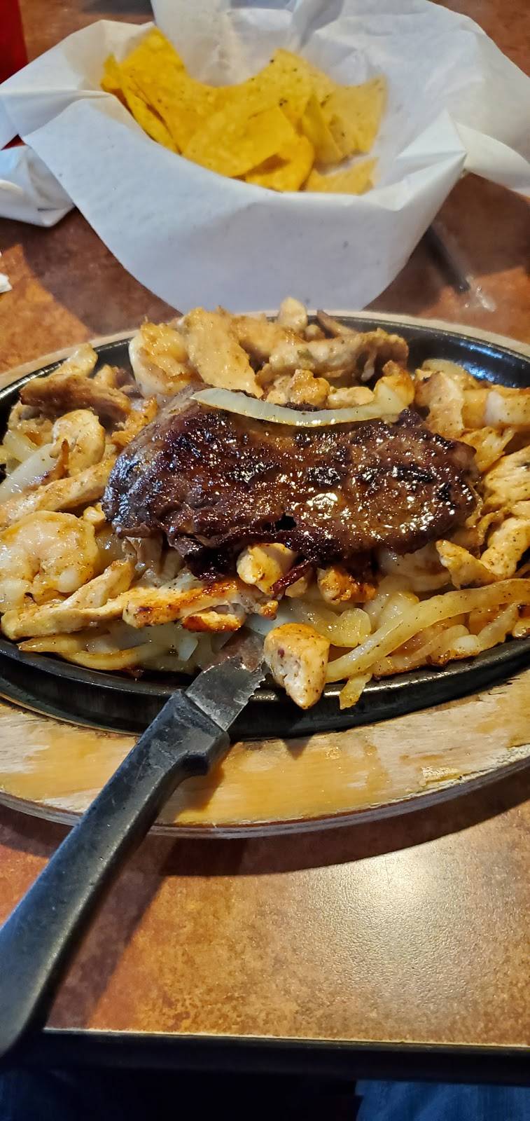 CASA JOSE MEXICAN RESTAURANT | restaurant | 3046 Columbia Ave #110, Franklin, TN 37064, USA | 6157907710 OR +1 615-790-7710