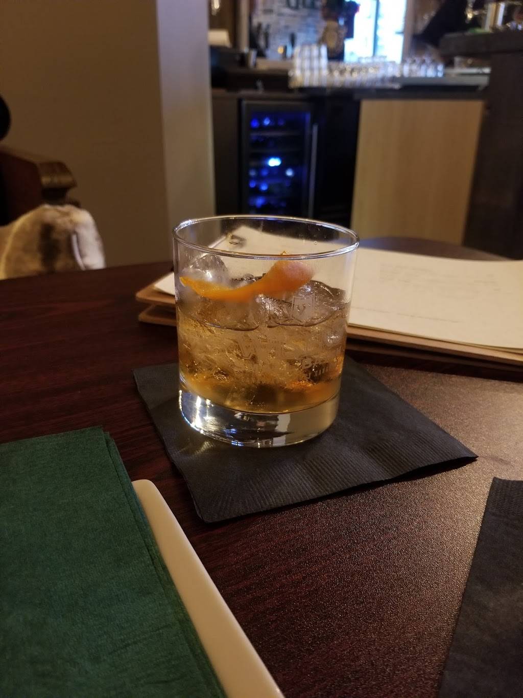 The Aging Oak | restaurant | 3 Queen St E, Cambridge, ON N3C 2A7, Canada | 5192607000 OR +1 519-260-7000