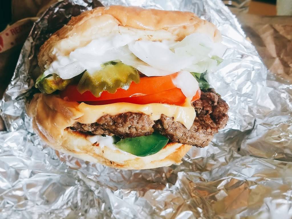Five Guys | meal takeaway | 316 N Main St, West Hartford, CT 06117, USA | 8602318166 OR +1 860-231-8166