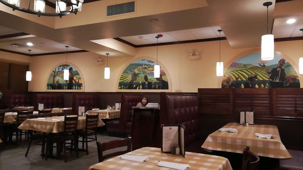 Campanellas | restaurant | 930 Oaklawn Ave, Cranston, RI 02920, USA | 4019433500 OR +1 401-943-3500