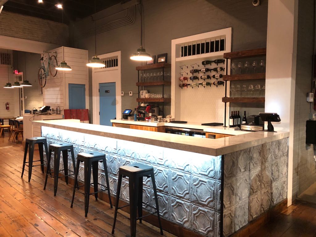 Dodici Pizza + Wine | restaurant | 1200 E Adams St, Brownsville, TX 78520, USA | 9568012420 OR +1 956-801-2420