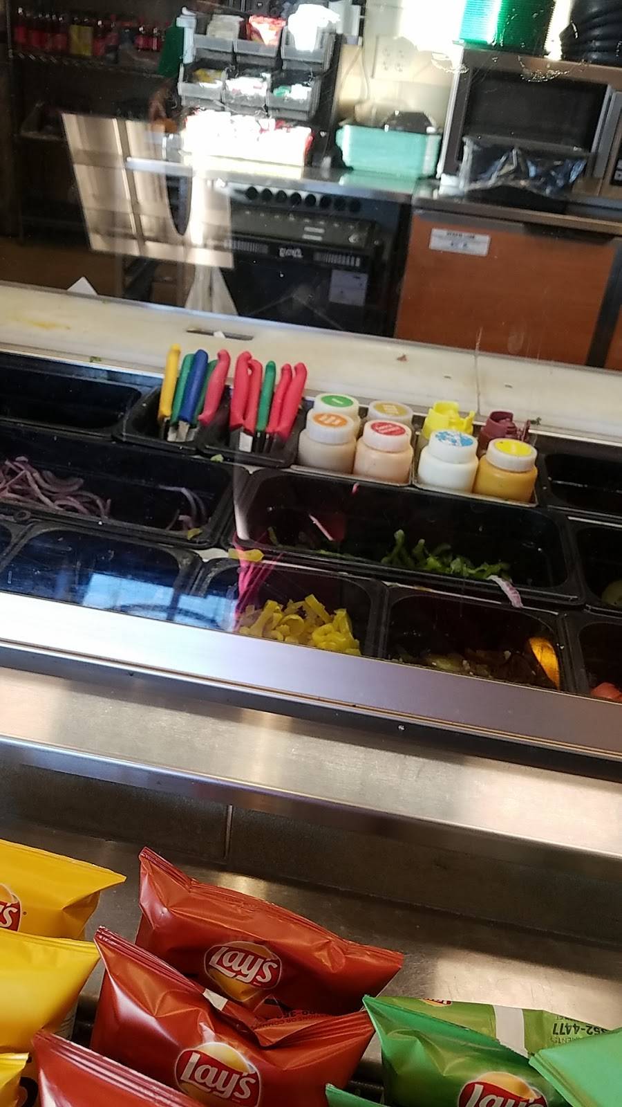 Subway Restaurants | restaurant | 10118 San Fernando Rd, Pacoima, CA 91331, USA | 8188994110 OR +1 818-899-4110