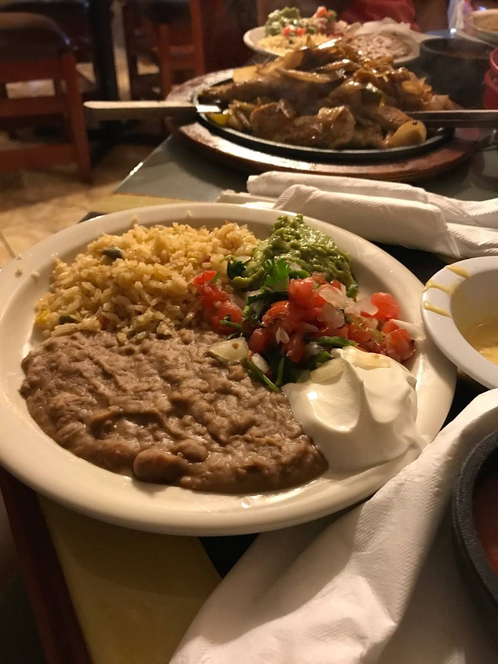 Carmelas Mexican Restaurant | restaurant | 3925 Calder Ave, Beaumont, TX 77706, USA | 4098984745 OR +1 409-898-4745
