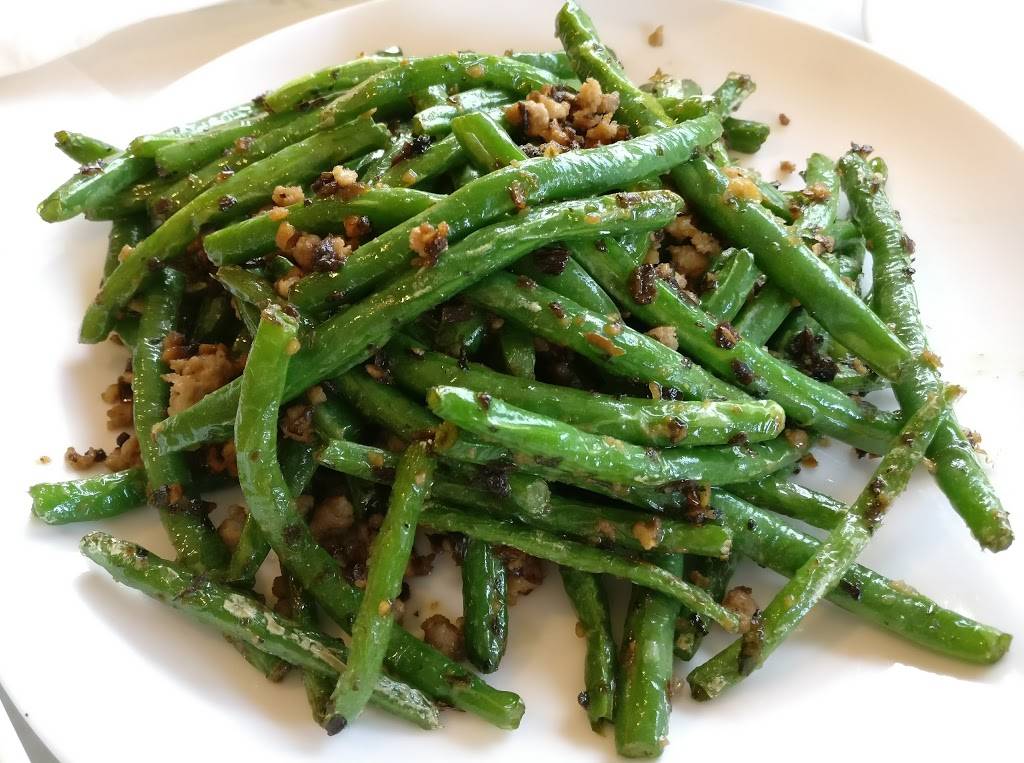 Legend of Taste | restaurant | 2002 Utopia Pkwy, Whitestone, NY 11357, USA | 7184234888 OR +1 718-423-4888