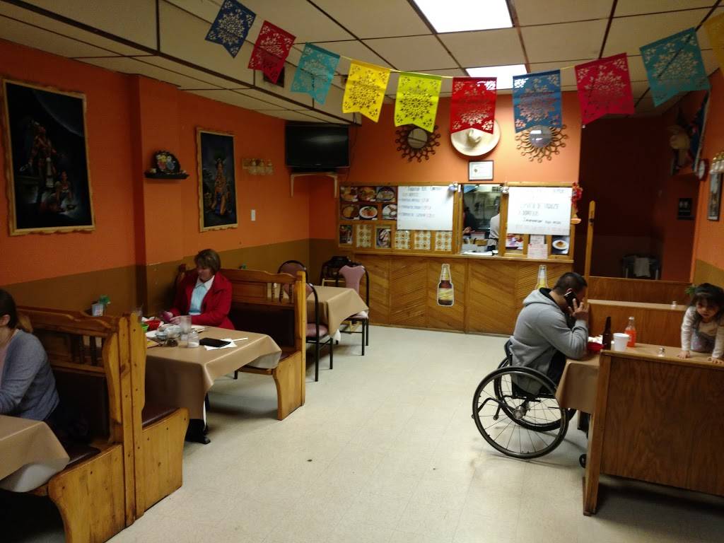 Taqueria Los Compadres | restaurant | 2675 Kirkwood Hwy, Newark, DE 19711, USA | 3023688289 OR +1 302-368-8289