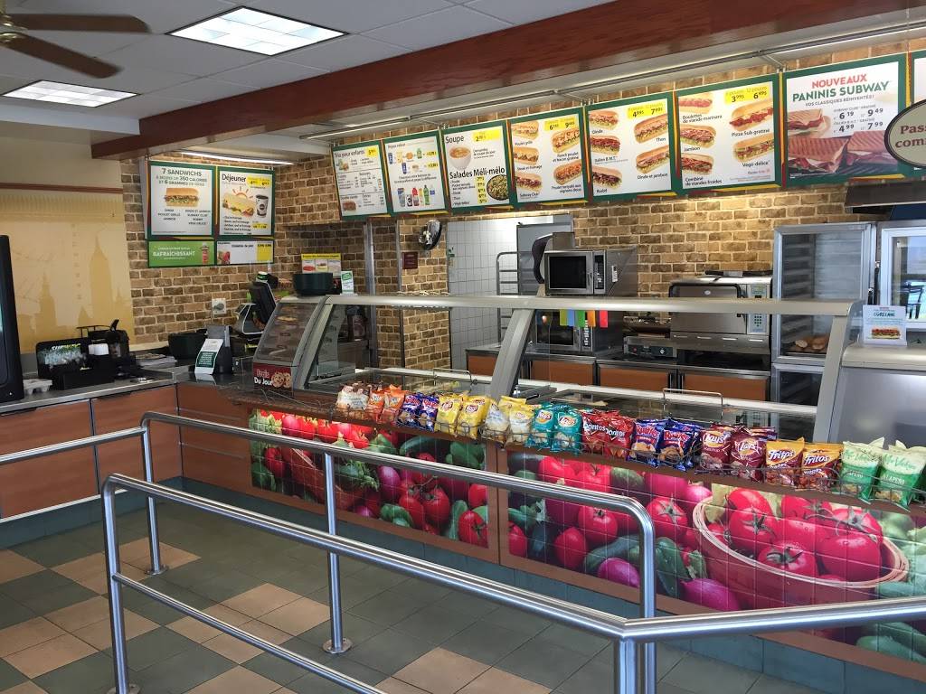Restaurant SUBWAY | restaurant | 8760 Boulevard Lacroix, Saint-Georges, QC G5Y 5P4, Canada | 4182282424 OR +1 418-228-2424