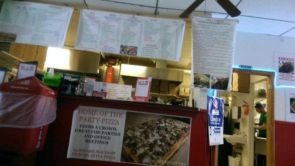 Village Grill & Pizzeria | restaurant | 131 S Main St, Athol, MA 01331, USA | 9785750058 OR +1 978-575-0058