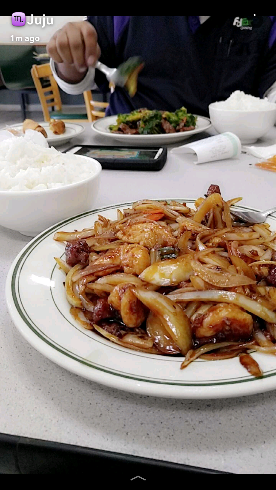 Changs Cafe | restaurant | 9645 Fondren Rd, Houston, TX 77096, USA | 7132718581 OR +1 713-271-8581