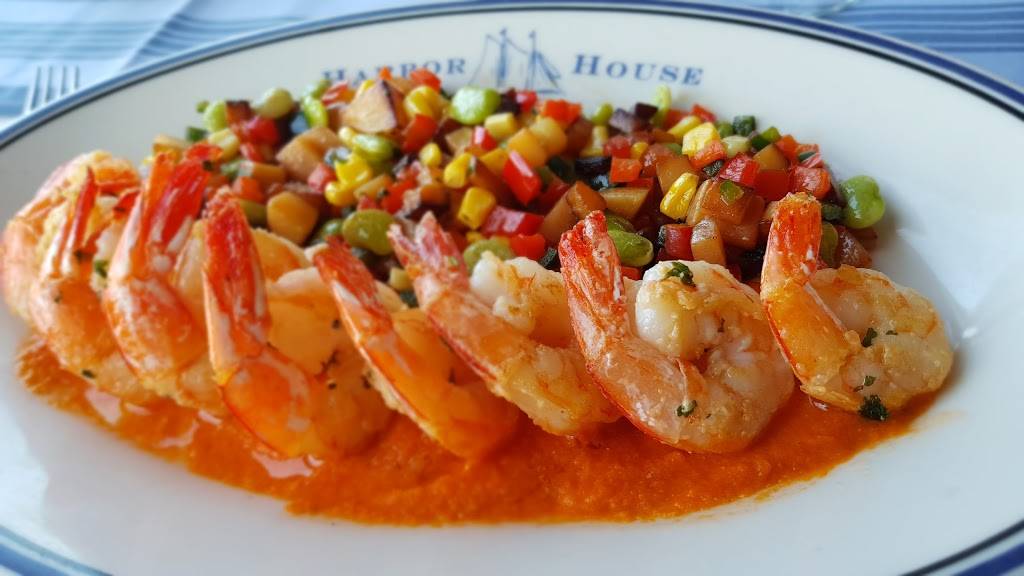 Harbor House | restaurant | 550 N Harbor Dr, Milwaukee, WI 53202, USA | 4143954900 OR +1 414-395-4900