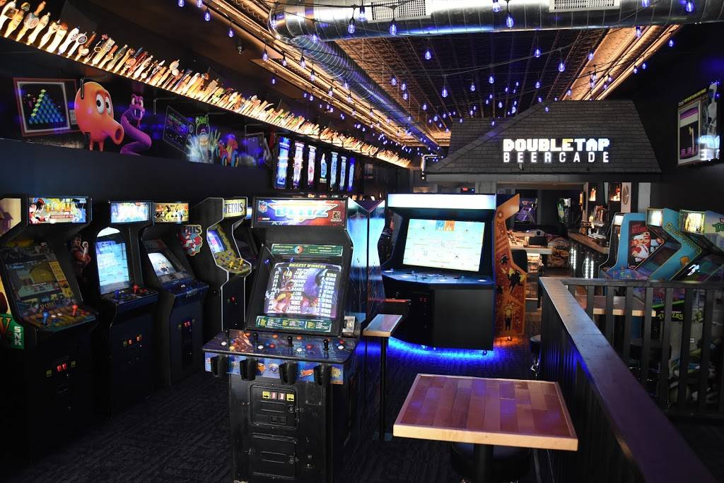 Double Tap (Tap Tap) | restaurant | 312 Main St, Cedar Falls, IA 50613, USA | 3192665285 OR +1 319-266-5285