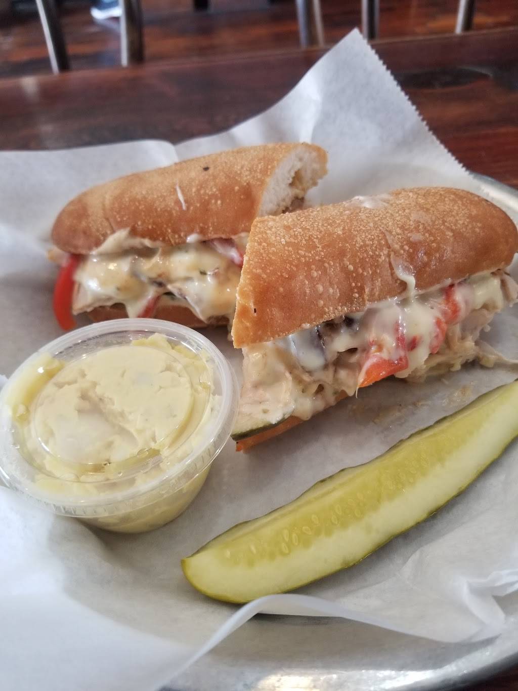 Noras | meal takeaway | 1136 Tamm Ave, St. Louis, MO 63139, USA | 3146452706 OR +1 314-645-2706