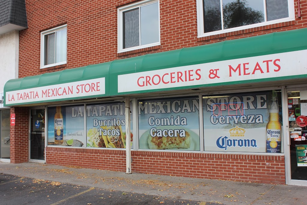 La Tapatia Mexican Store & Restaurant | restaurant | 615 W 11th St, Sioux Falls, SD 57104, USA | 6053381697 OR +1 605-338-1697