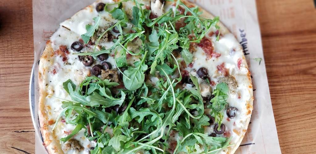 Blaze Pizza | restaurant | 1155 W Renaissance Pkwy #500, Rialto, CA 92376, USA | 9095465637 OR +1 909-546-5637