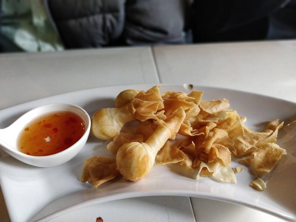 Silom 12 | restaurant | 1846 N Milwaukee Ave, Chicago, IL 60647, USA | 7734891212 OR +1 773-489-1212