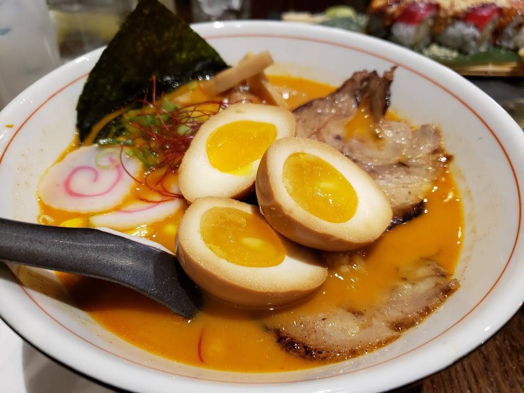 Hakata Ramen & Sushi | restaurant | 895 Main St, Waltham, MA 02451, USA | 7818990126 OR +1 781-899-0126