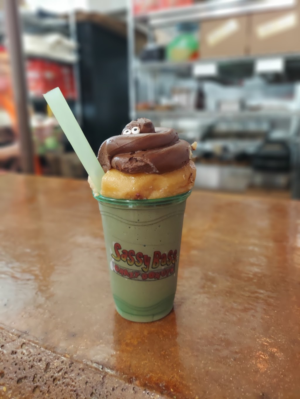 Crazy Donuts at OWA | restaurant | 101 J S OWA Blvd, Foley, AL 36535, USA | 2513782829 OR +1 251-378-2829