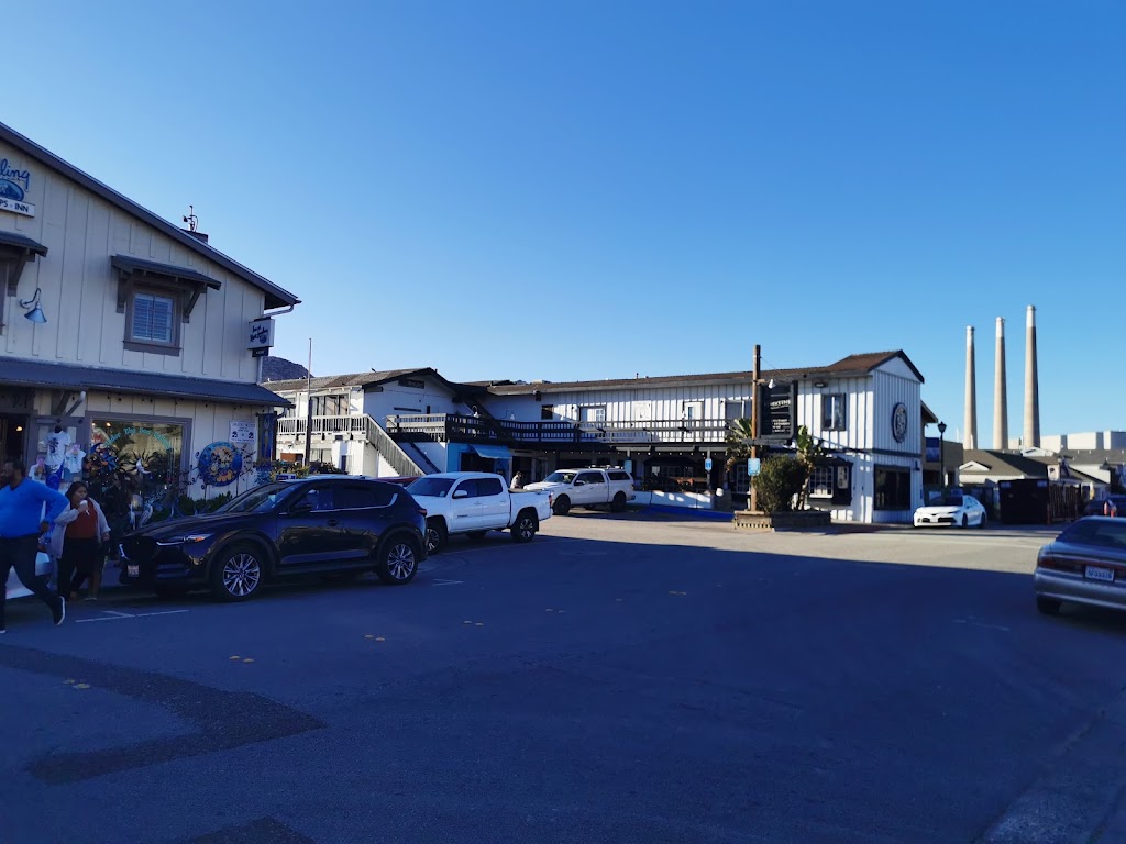 The Libertine Pub | restaurant | 801 Embarcadero, Morro Bay, CA 93442, USA | 8057720700 OR +1 805-772-0700