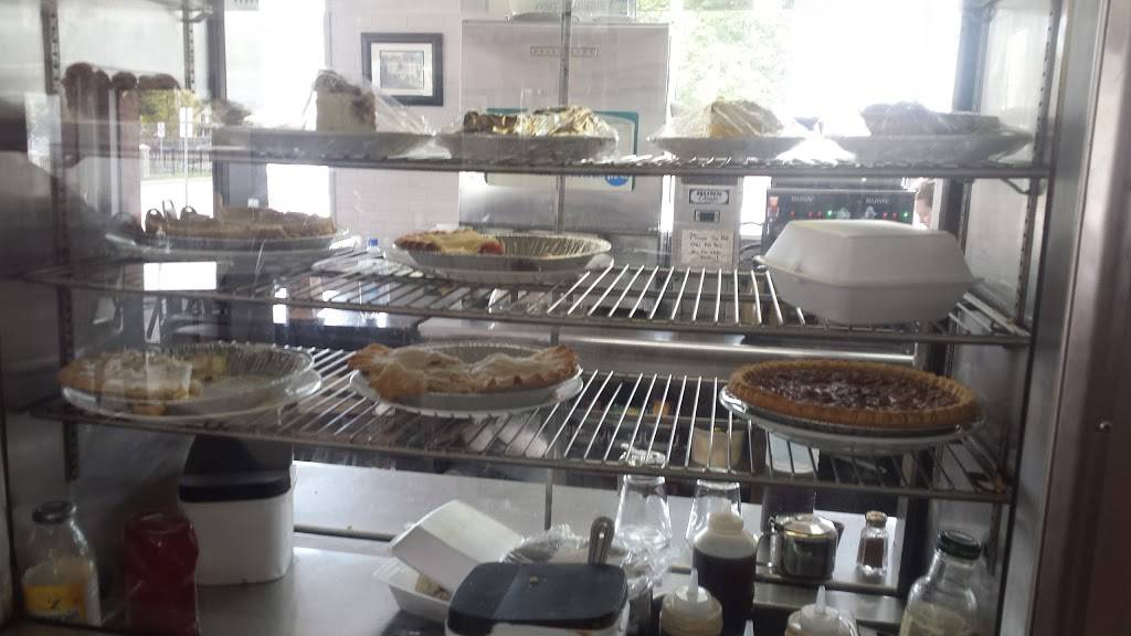 Marias Restaurant | meal takeaway | 131 Sandwich St S, Amherstburg, ON N9V 1Z9, Canada | 5197364000 OR +1 519-736-4000