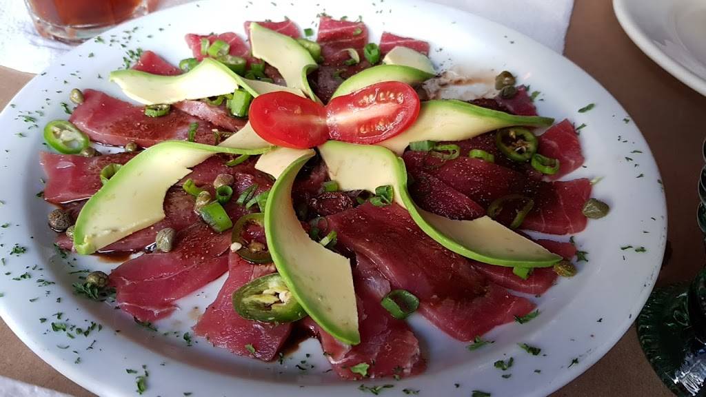 Gulisanos | restaurant | Local 1 y 2 Plaza Marub, Av Rio Tijuana 2554, Revolucion, 22015 Tijuana, B.C., Mexico | 016646818468 OR +52 664 681 8468