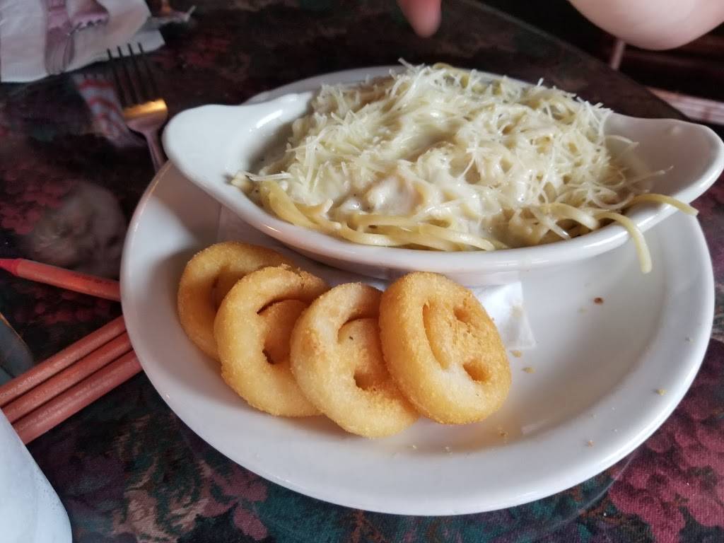 Whiskys | restaurant | 334 Front St, Lawrenceburg, IN 47025, USA | 8125374239 OR +1 812-537-4239