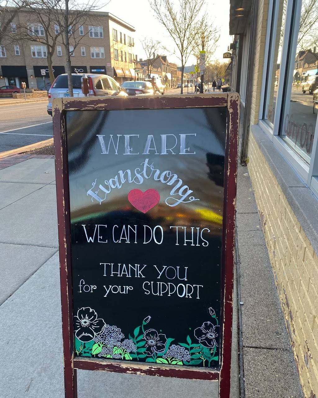 Pinto Thai Evanston | restaurant | 1931 Central St, Evanston, IL 60201, USA | 8473288881 OR +1 847-328-8881