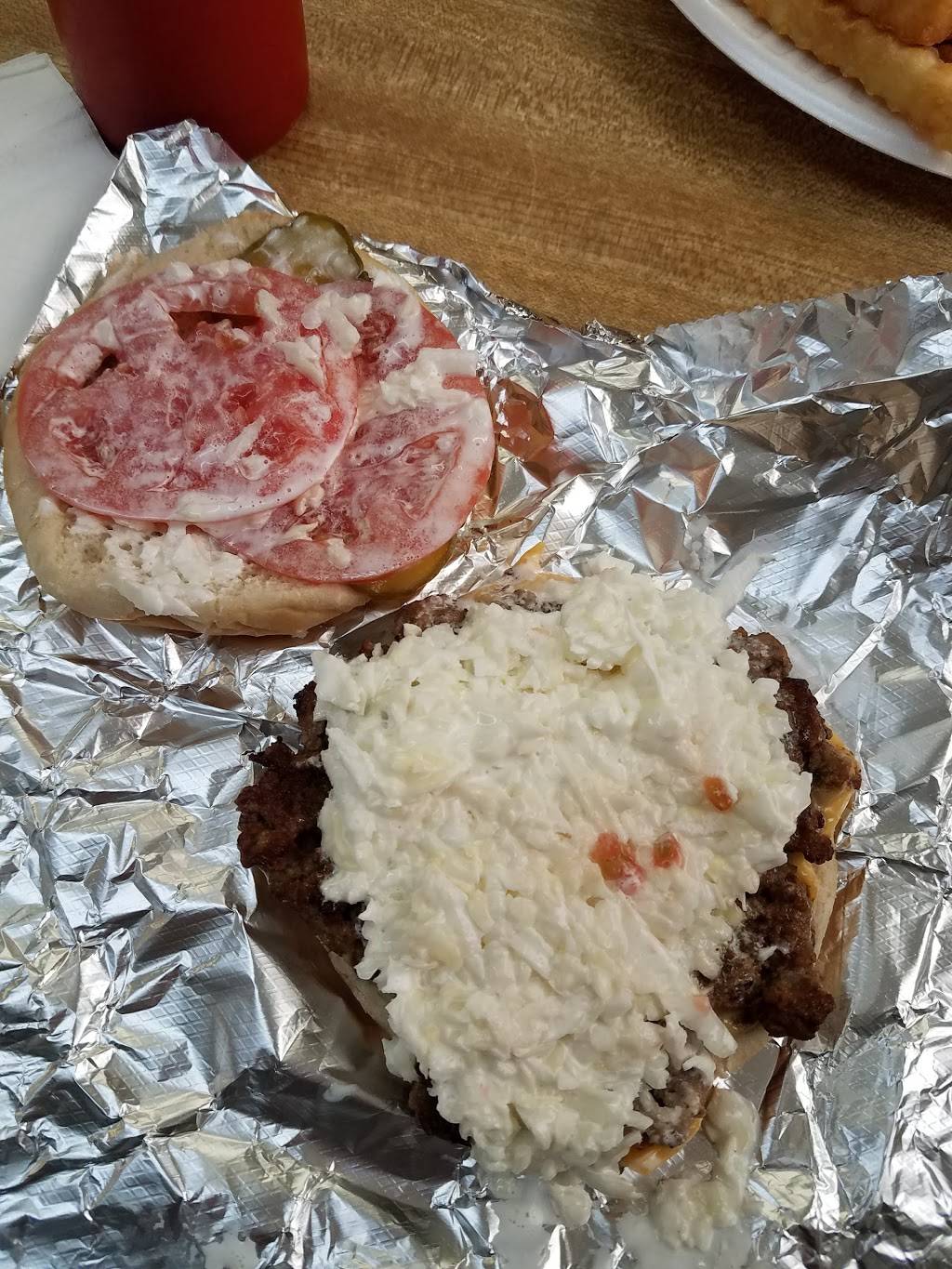 Shake Shop | restaurant | 505 W Church St, Cherryville, NC 28021, USA | 7044355778 OR +1 704-435-5778