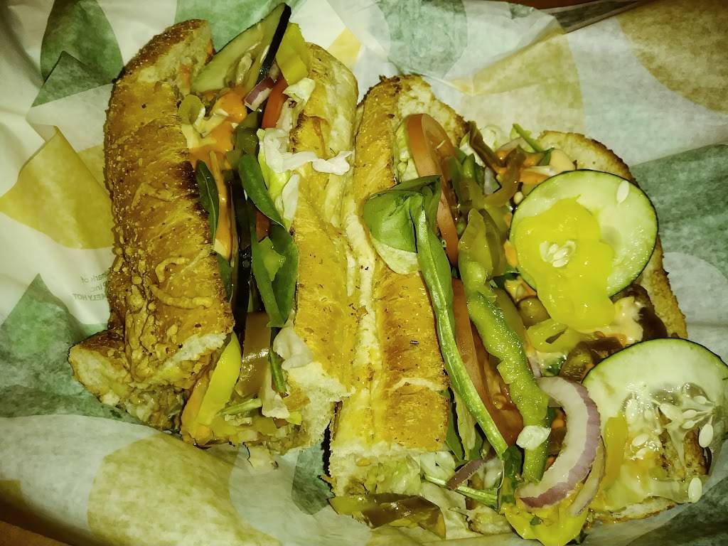 Subway Restaurants | restaurant | 14920 Beach Blvd, Westminster, CA 92683, USA | 7148980305 OR +1 714-898-0305