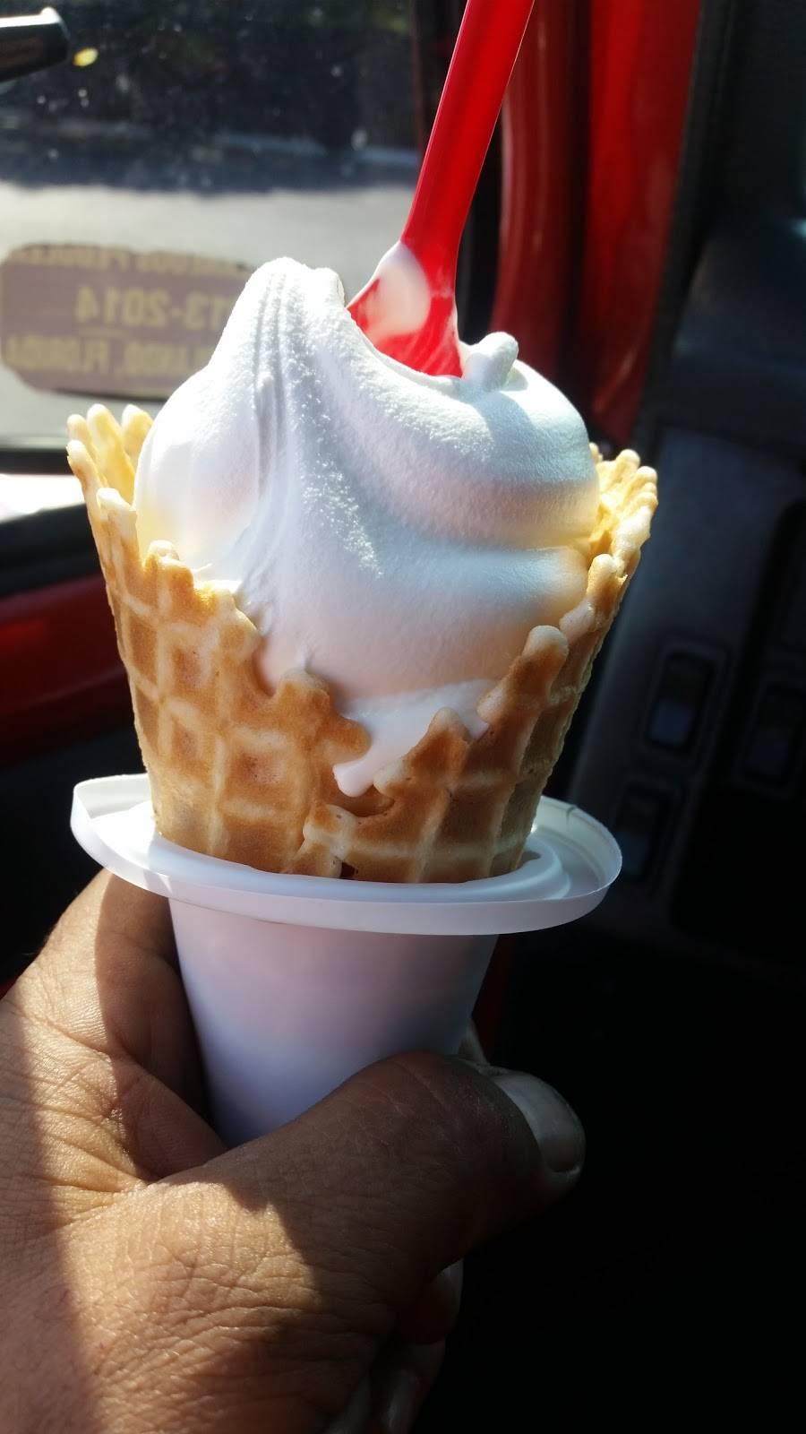 Dairy Queen Grill & Chill | restaurant | 3728 E Curry Ford Rd, Orlando, FL 32806, USA | 4078967861 OR +1 407-896-7861