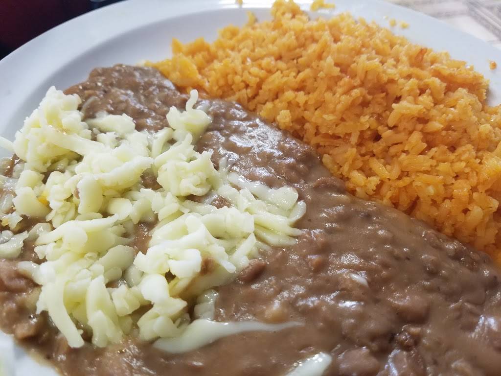 Super Taqueria Don Pancho | restaurant | 1336 S 7th St, Milwaukee, WI 53204, USA | 4145859810 OR +1 414-585-9810