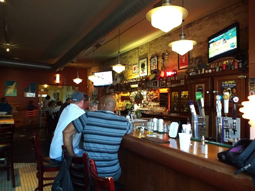 Prairie Moon | restaurant | 4407, 1635 Chicago Ave, Evanston, IL 60201, USA | 8478648328 OR +1 847-864-8328