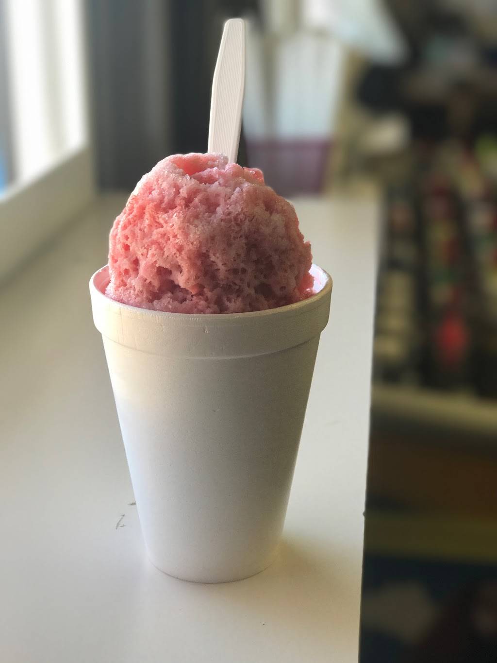 Pelicans SnoBalls | restaurant | 1708 E Innes St, Salisbury, NC 28146, USA | 7044331157 OR +1 704-433-1157
