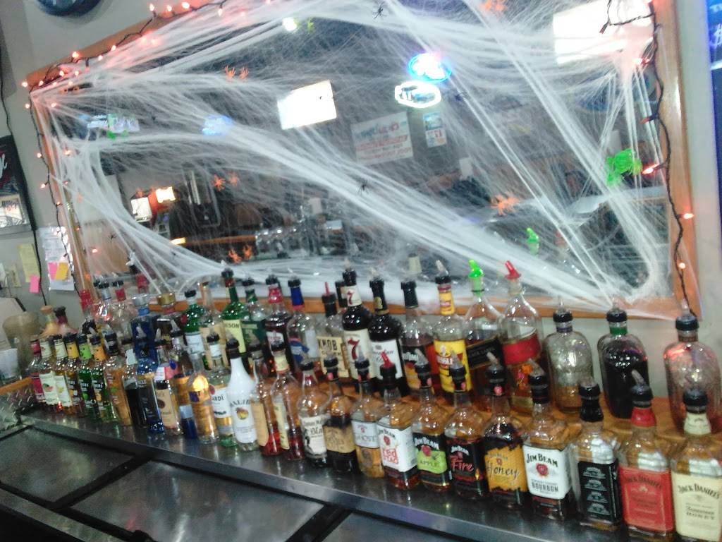 Albion Alehouse | restaurant | 108 S Orange St, Albion, IN 46701, USA | 2606362446 OR +1 260-636-2446