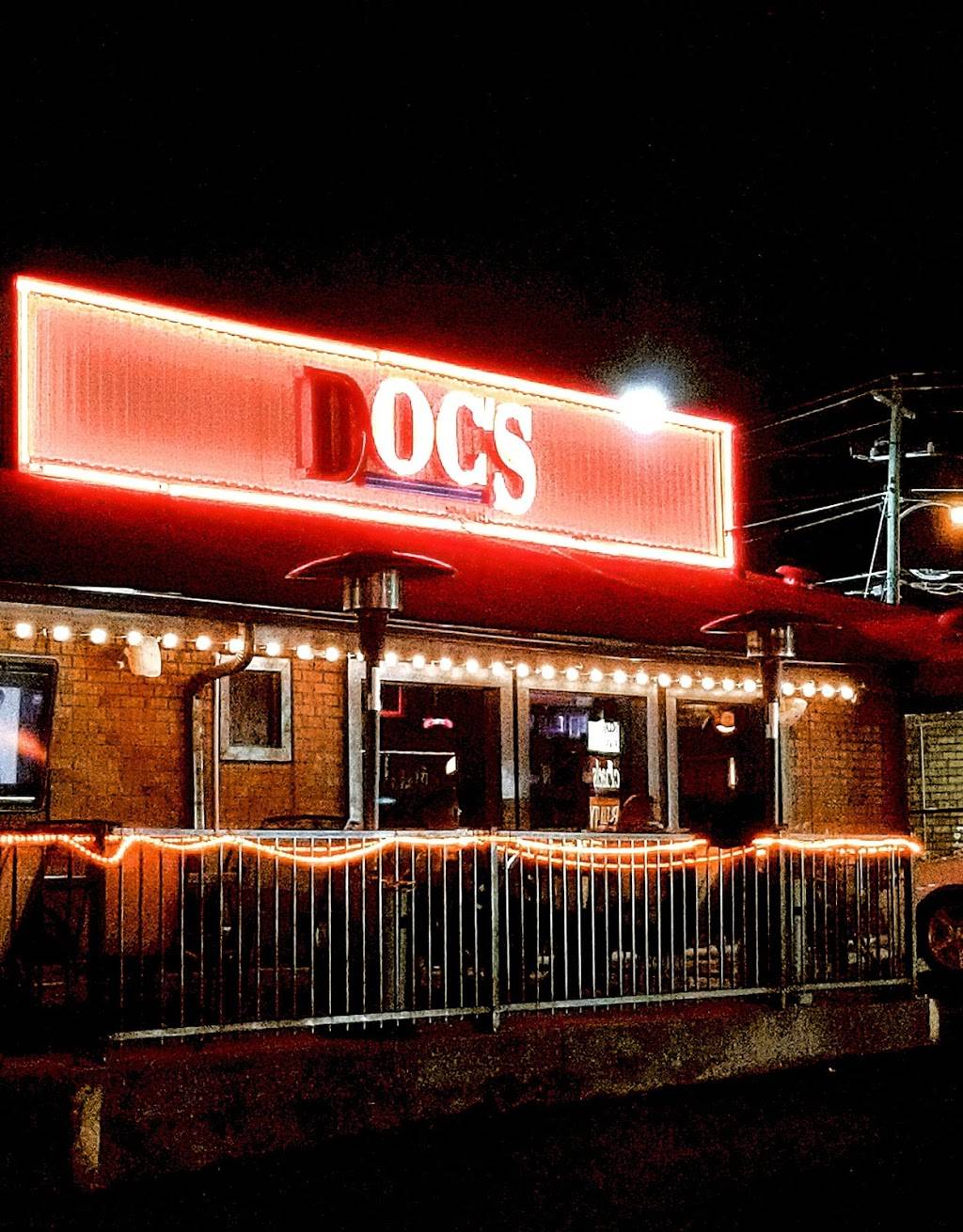Docs Food & Spirits | restaurant | 2621 Cumberland Blvd SE, Smyrna, GA 30080, USA | 7709539354 OR +1 770-953-9354