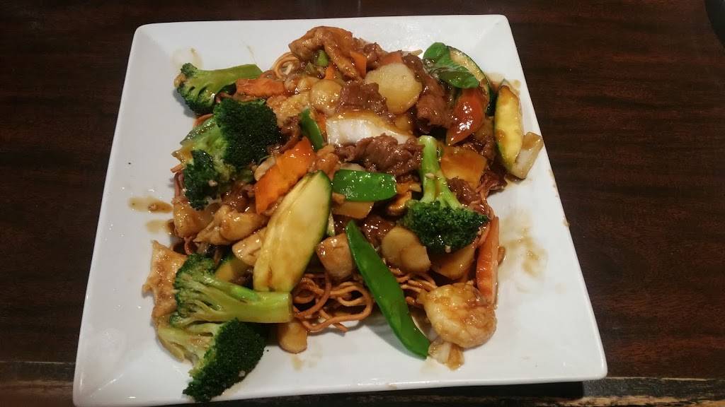 Western Wok | meal takeaway | 1311 N Hollywood Way, Burbank, CA 91505, USA | 8185669985 OR +1 818-566-9985