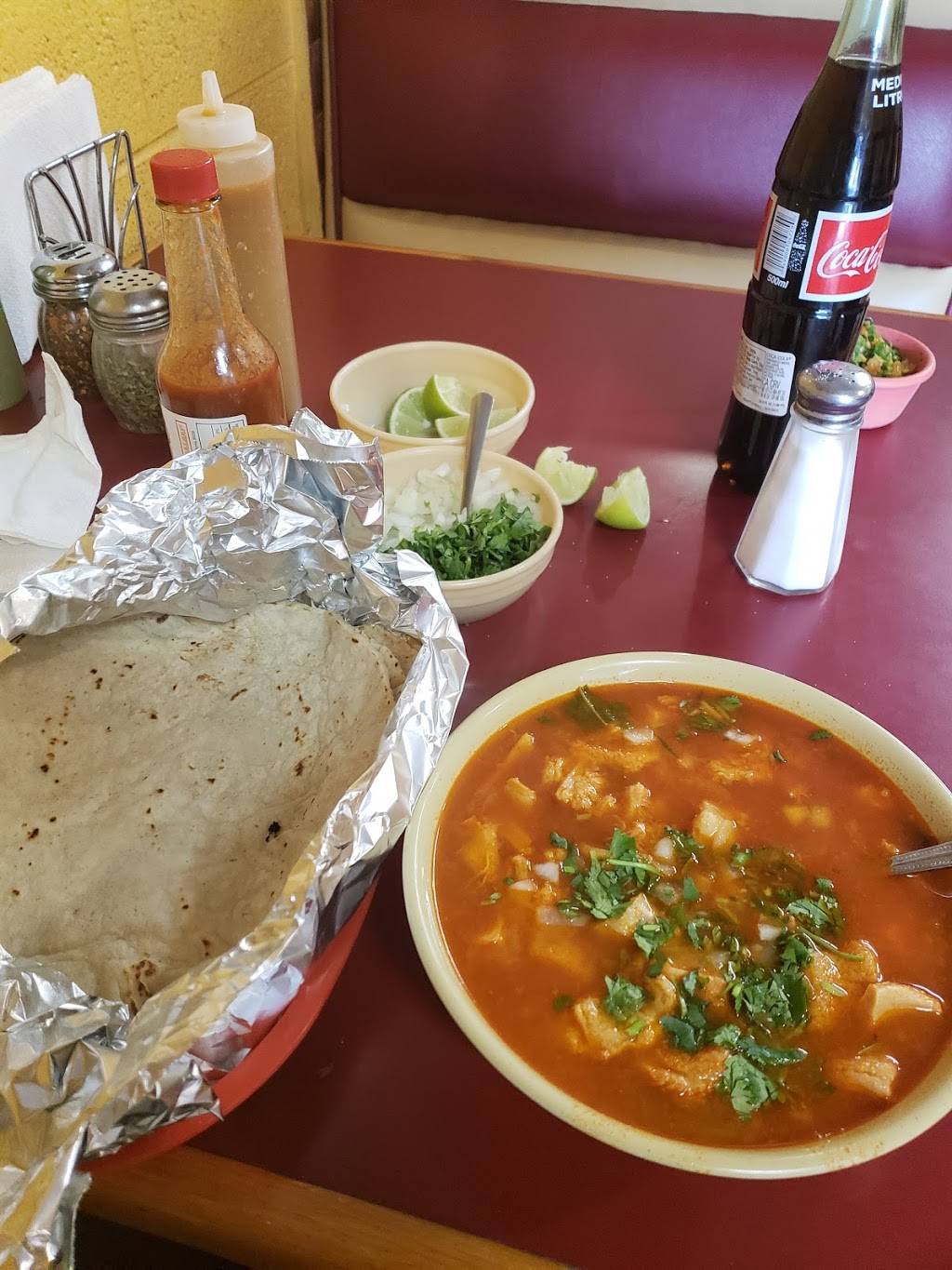 El Cabrito | restaurant | 956 1000 N, Salt Lake City, UT 84116, USA | 8013632645 OR +1 801-363-2645