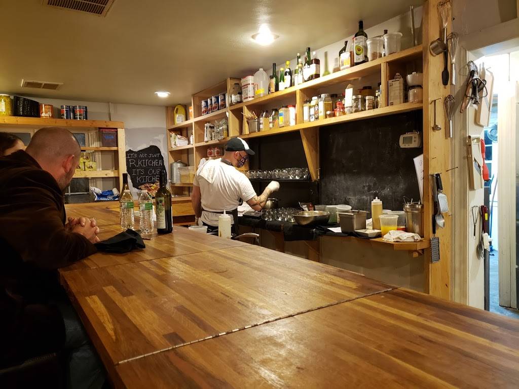 R Kitchen | restaurant | 1337 Ashley River Rd, Charleston, SC 29407, USA | 8437894342 OR +1 843-789-4342