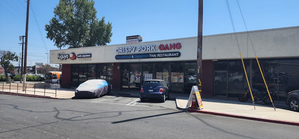 Crispy Pork Gang Oyster Bar & Crawfish Thai Restaurant | restaurant | 6419 Vineland Ave, North Hollywood, CA 91606, USA | 8185794225 OR +1 818-579-4225
