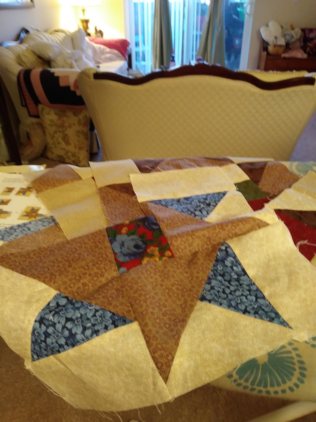 Dees Drive In | restaurant | 306 US-64, Coal Hill, AR 72832, USA | 4794971777 OR +1 479-497-1777