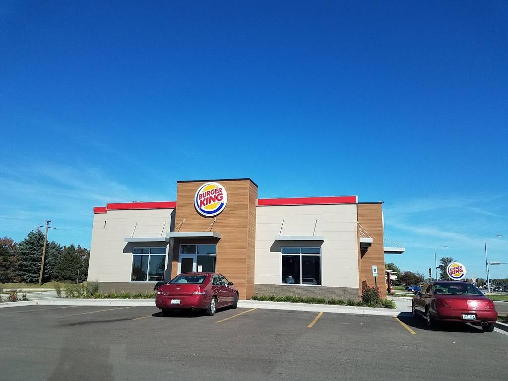 Burger King | restaurant | 1501 Dekalb Ave, Sycamore, IL 60178, USA | 8663942493 OR +1 866-394-2493