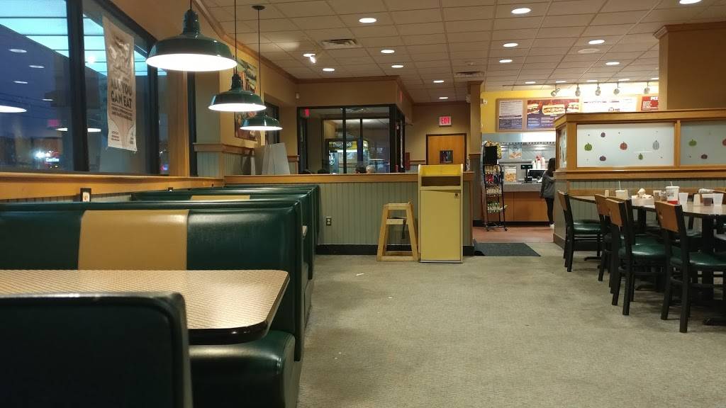 Papa Ginos | restaurant | 385 Broadway, Saugus, MA 01906, USA | 7812334419 OR +1 781-233-4419