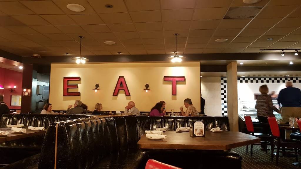 Original Maxs | restaurant | 1250 Old Bayshore Hwy, Burlingame, CA 94010, USA | 6503426297 OR +1 650-342-6297