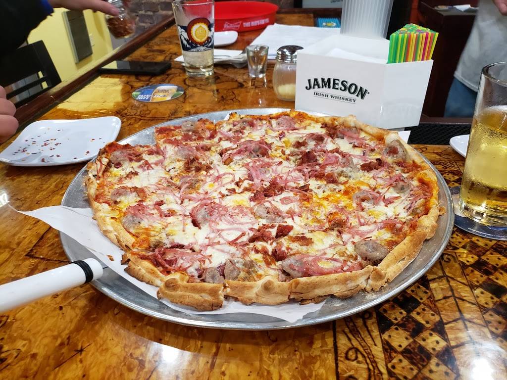 ONeills Pizza Pub | restaurant | 50 Main St E, Elgin, MN 55932, USA | 5078713377 OR +1 507-871-3377