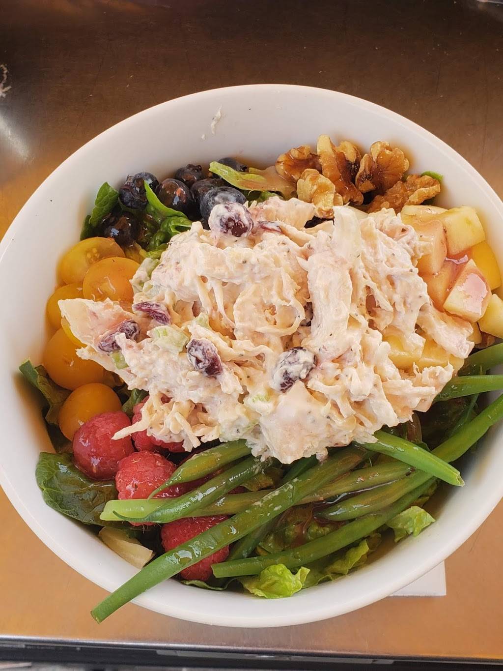 Black Sheep Burger | restaurant | 11313 Mississippi Ave, Los Angeles, CA 90025, USA | 4243729210 OR +1 424-372-9210