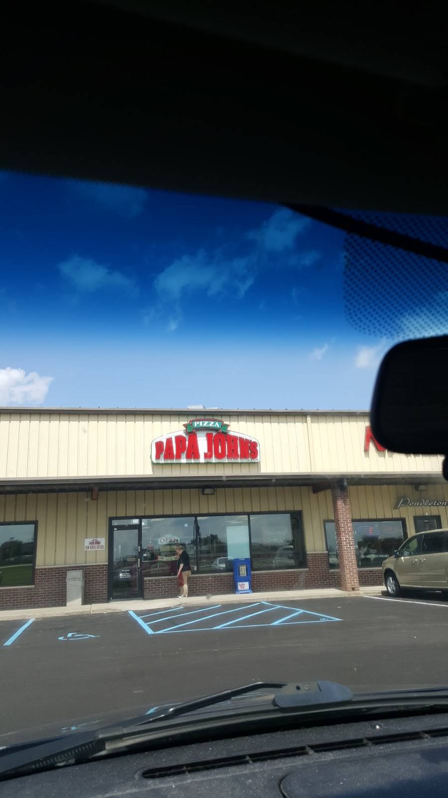 Papa Johns Pizza | restaurant | 3104 W, Township Hwy 36, Pendleton, IN 46064, USA | 7657781777 OR +1 765-778-1777