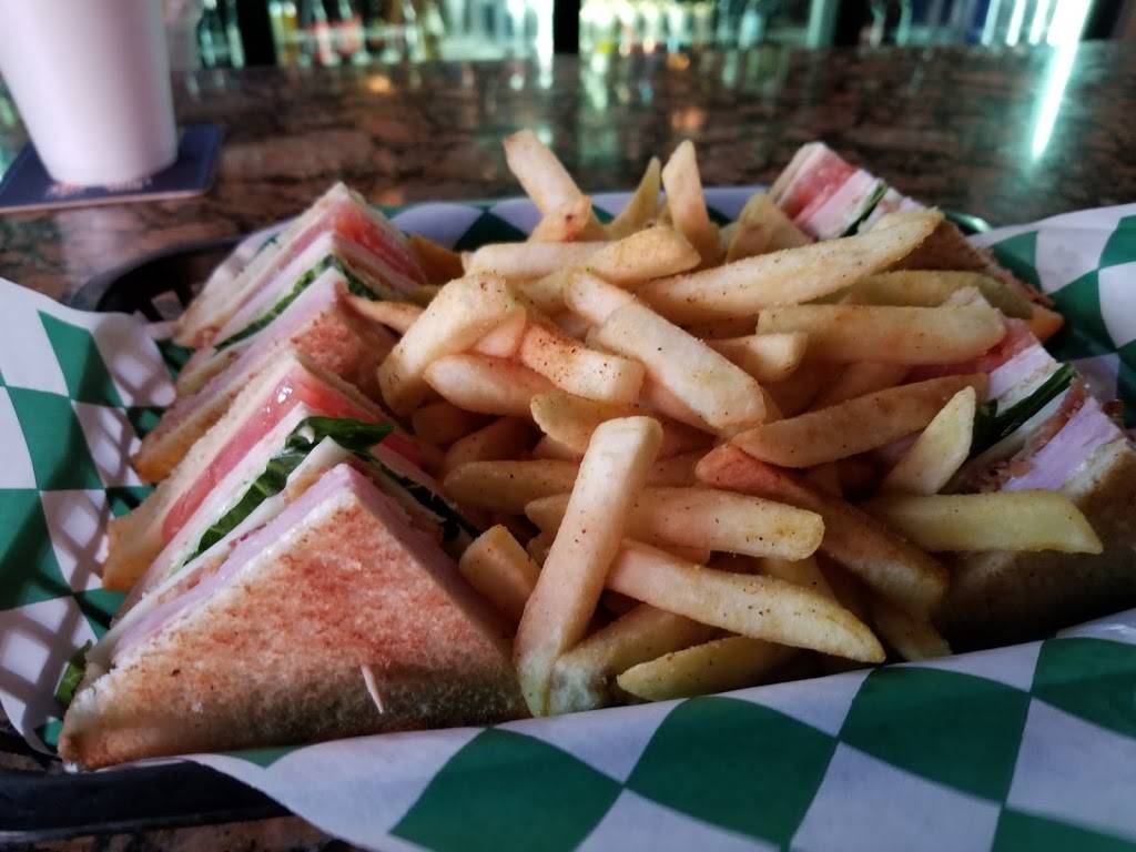 Luckys Pub | restaurant | 801 St Emanuel St, Houston, TX 77003, USA | 7135222010 OR +1 713-522-2010