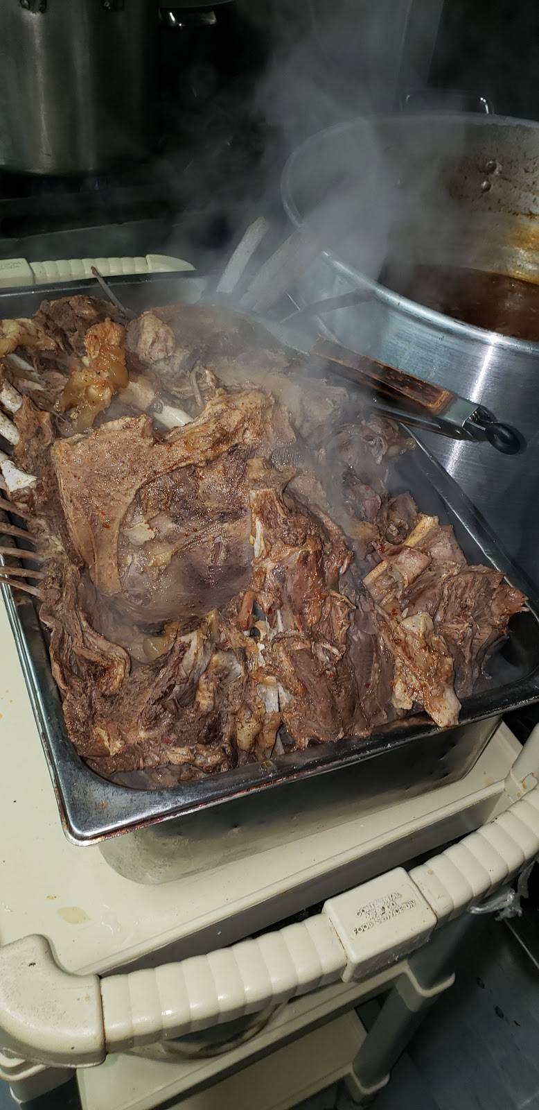 Birrieria La Terraza | restaurant | 2839 S Pulaski Rd, Chicago, IL 60623, USA | 7735219801 OR +1 773-521-9801